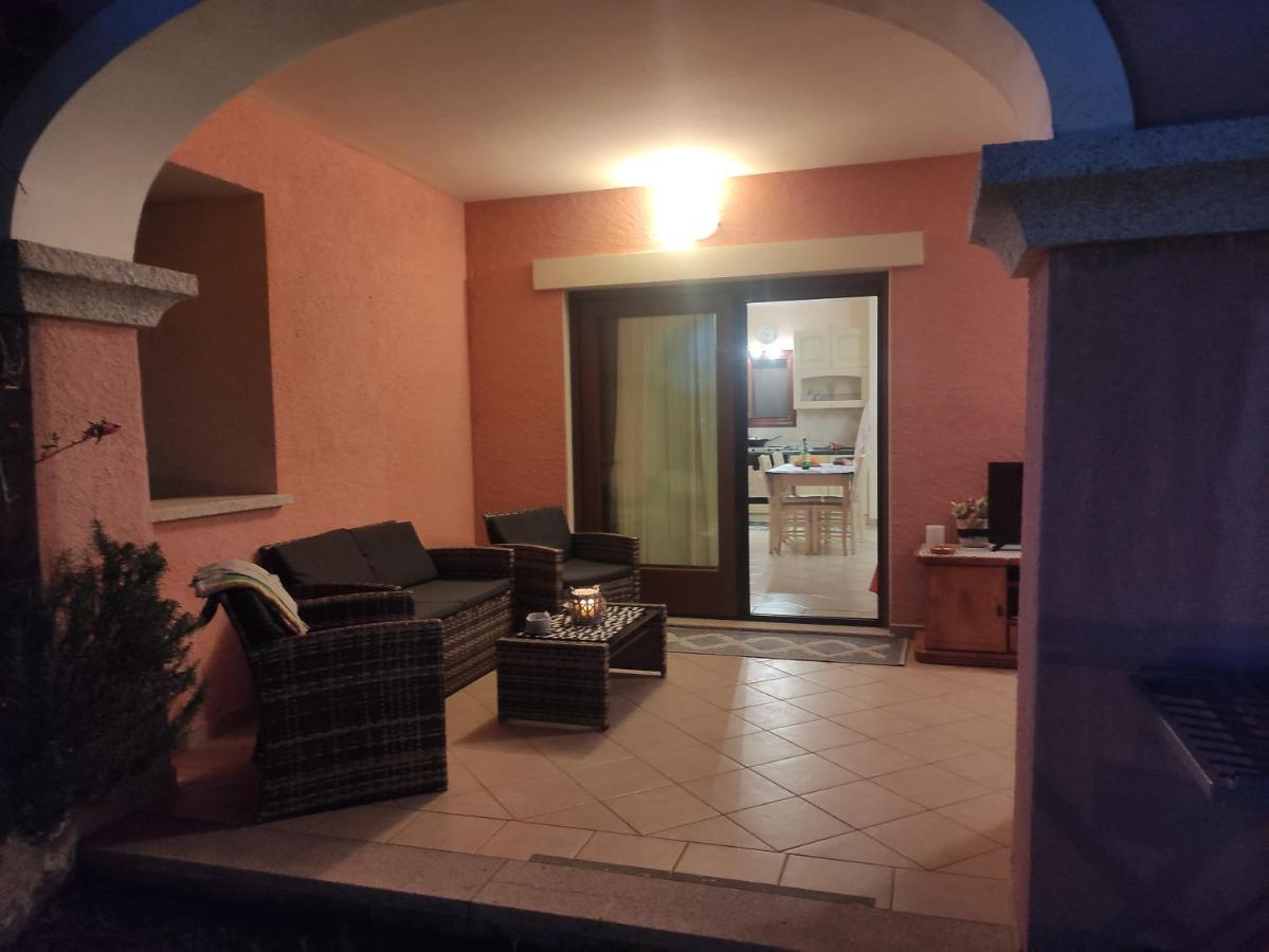 Residence Cala Moresca 15 阿兰奇湾城 外观 照片